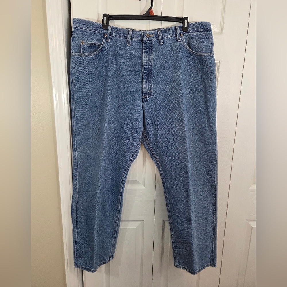 Mens Wrangler Relaxed Fit 100% Cotton Straight Leg Jeans